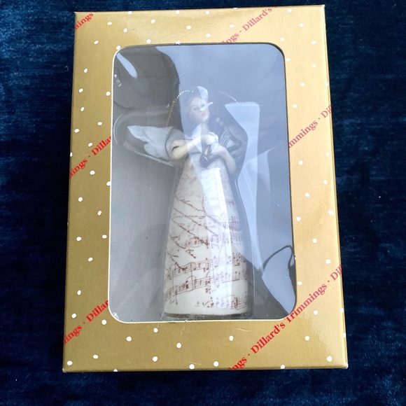 New in Box Vintage Angel Christmas Ornament - Picture 12 of 12